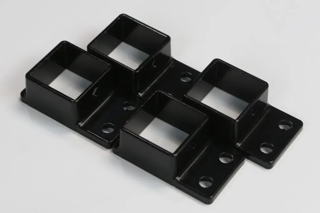 ALUMINIUM FENCE BRACKET